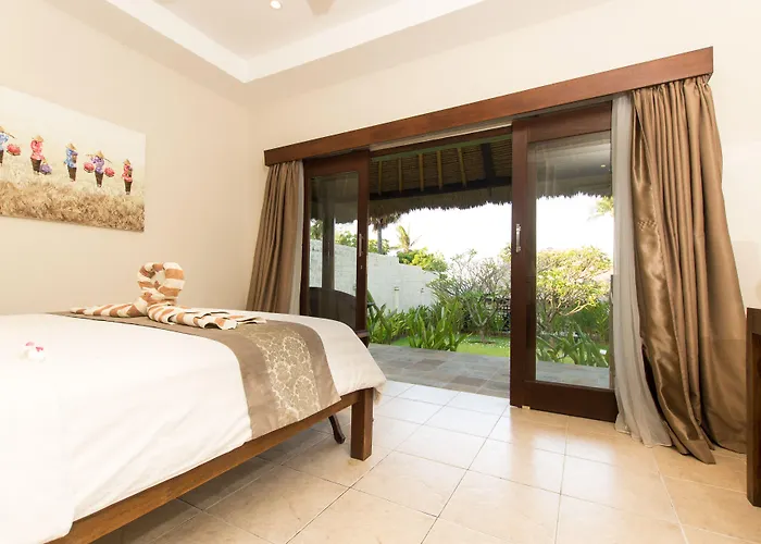 Kubu Indah Dive & 4* Tulamben